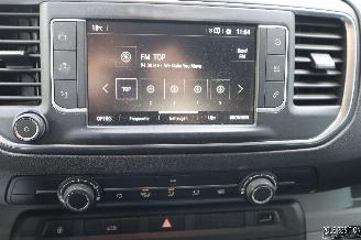 Opel Vivaro 2.0 CDTI picture 21