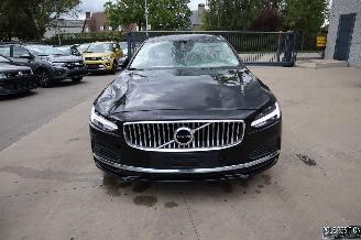 krockskadad bil auto Volvo S-90 2.0 HYBRIDE / BENZ 2020/12