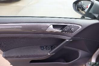 Volkswagen Golf 1.0 BENZ picture 7