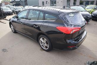 Ford Focus 1.0 BENZ picture 5