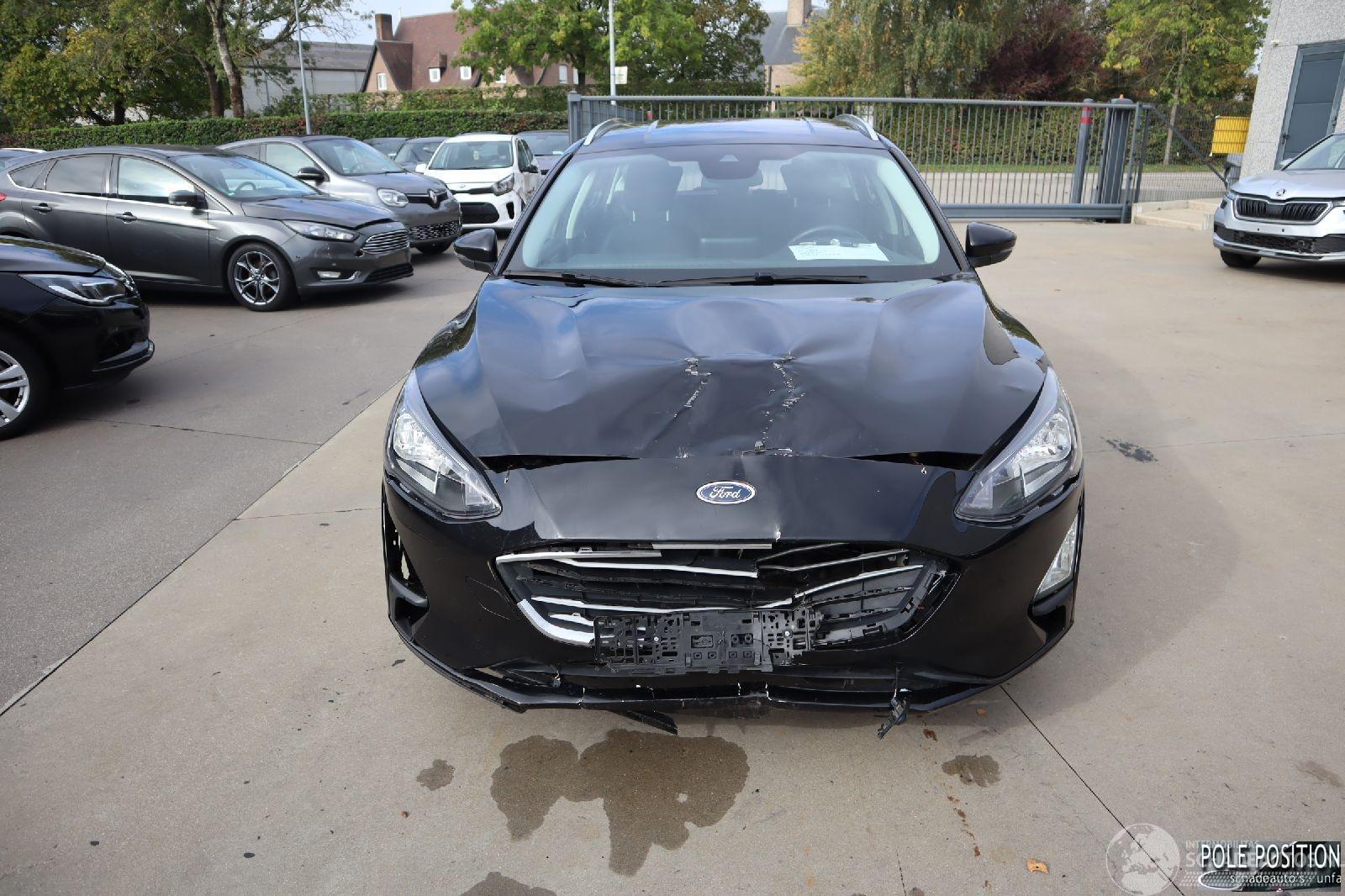 Ford Focus 1.0 BENZ
