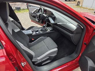 Opel Astra 1.2 5 DRS  ZEER MOOIE AUTO  LICHTE PLAATSCHADE  BUMPER+RV SCHERM+KOPLAMP picture 15