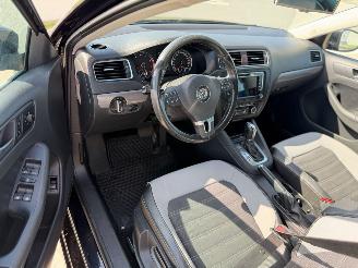 Volkswagen Jetta 1.4 TSI Highline DSG picture 12