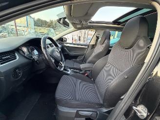 Skoda Octavia 1.6TDI Greentech Pano DSG picture 13