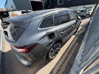 Skoda Enyaq 80 BUSINESS EDTION NAP picture 8