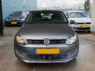 Volkswagen Polo 1.4 benzine automaat airco cruise nap picture 2