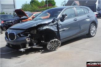 skadebil auto BMW 1-serie I 2021/8