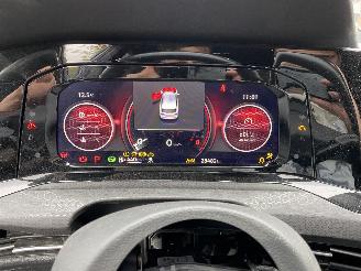 Volkswagen Golf GTI 2023 180kw picture 9