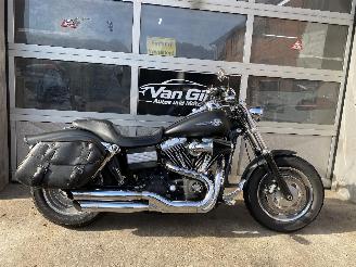 uszkodzony motocykle Harley-Davidson Dyna Fat bob 5HD 2010/4