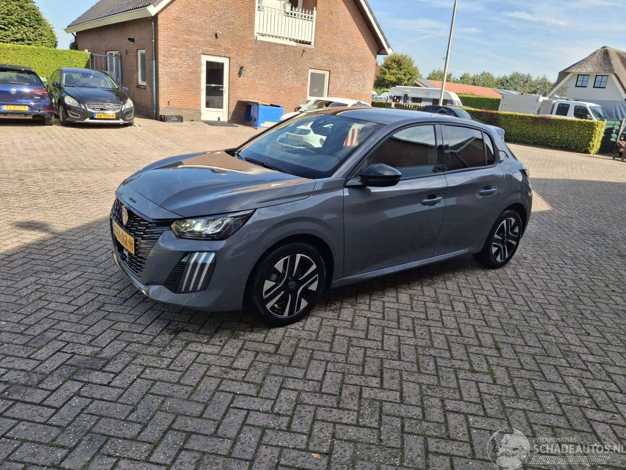 Peugeot 208 hybrid  100 dcs6 allure  80kw  navi