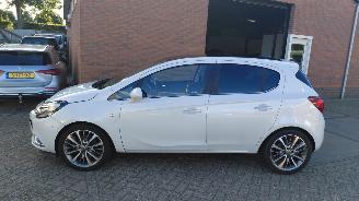Damaged car Opel Corsa 1.0i cosmo  66kw  pano clima navi 2015/11