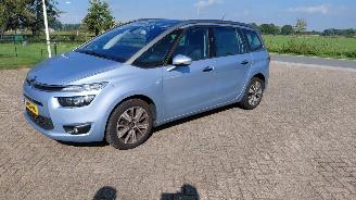 damaged passenger cars Citroën Grand C4 Picasso 2.0 hdi  110kw navi 7persoons 2014/2