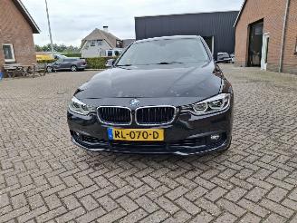 BMW 3-serie 318i  100kw clima  ececutieve picture 2