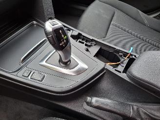 BMW 3-serie 318i  100kw clima  ececutieve picture 7