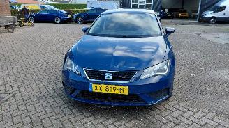 Seat Leon 1.5  tgi  131pk   clima navi picture 8