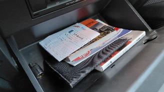 Seat Leon 1.5  tgi  131pk   clima navi picture 4