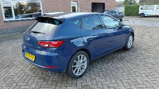 Seat Leon 1.5  tgi  131pk   clima navi picture 11