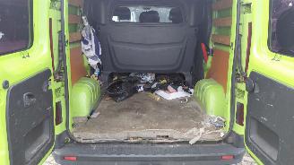 Renault Trafic 1.6 dci  88kw    dubbel cabine  navi picture 2