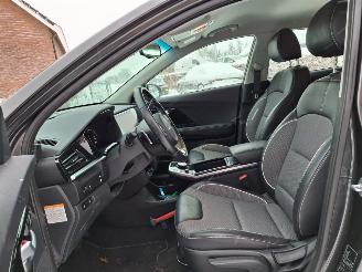 Kia Niro dynamic line  64kwh         204pk   navi picture 6