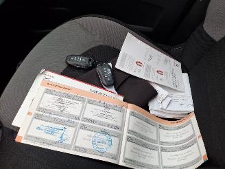 Citroën Grand C4 Picasso 1.2  96kw  clima navi picture 10