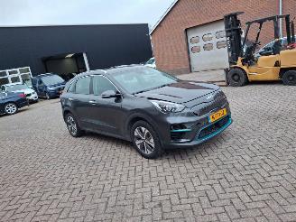  Kia Niro dynamic line 64kwh   204pk navi clima 2021/11