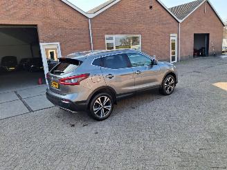 Voiture accidenté Nissan Qashqai 1.2 n  connecta  pano navi 2019/4
