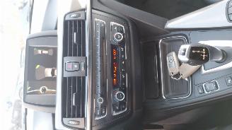 Damaged car BMW 3-serie 318i m sport   100kw  clima 2018/7