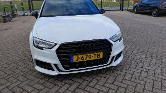 Audi A3 1.5 tfsi  s line  150pk pano picture 6