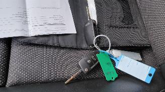 Audi A3 1.5 tfsi  s line  150pk pano picture 12