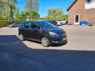 Auto incidentate Opel Meriva 1.4i  88kw    navi clima 2016/3