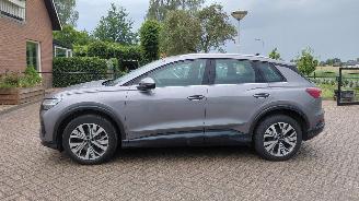 skadebil auto Audi Q4 etron 170pk  navi  clima 2023/6