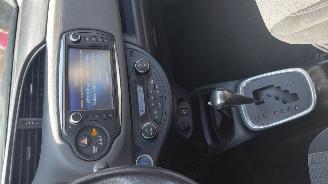 Toyota Yaris 1.5 hybrid  navi clima picture 3