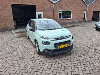 Voiture accidenté Citroën C3 1.2i 82pk  airco 2017/11