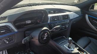 krockskadad bil auto BMW 3-serie 318i  m sports clima 2018/9