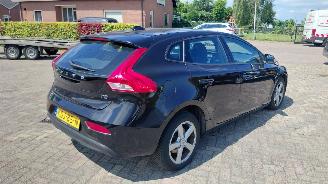 Volvo V-40 1.5  122pk automaat navi picture 5