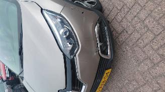 Renault Captur 1.2 tce 88kw   navi clima  automaat picture 5