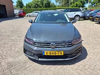Volkswagen Passat 1.4 tsi phev  156pk navi picture 3