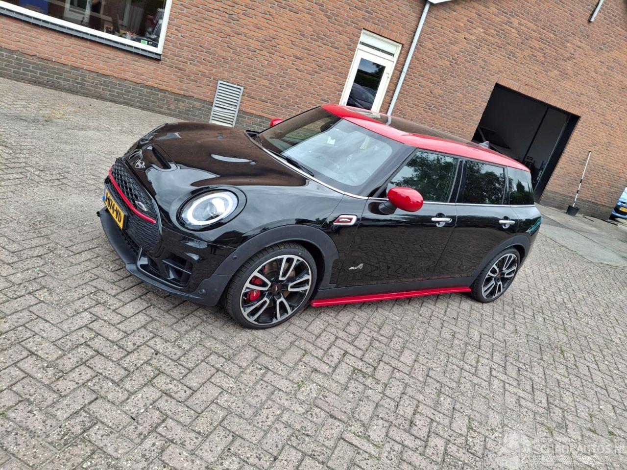 Mini Clubman 2.0 jcw  4x4  pano 306pk