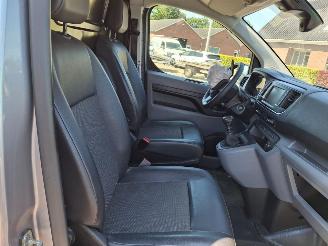 Opel Vivaro 1.5cdti  102pk  lang    navi clima picture 5