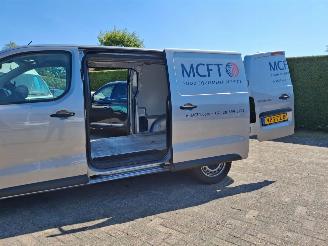 Opel Vivaro 1.5cdti  102pk  lang    navi clima picture 10