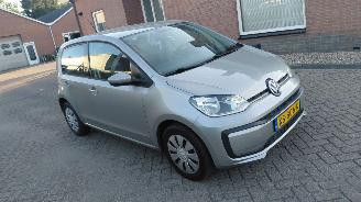 škoda osobní automobily Volkswagen Up! 1.0i  automaat   airco 2018/8