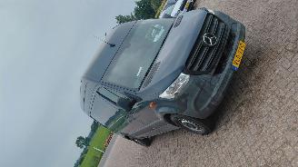 damaged commercial vehicles Mercedes eSprinter 85kw  lang hoog  airco 2021/7