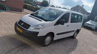 Coche accidentado Fiat Scudo 9 persoons  2.0 jtd  128pk 2012/5