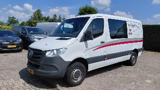 skadebil bedrijf Mercedes Sprinter 315 cdi  1.9 cdi  150pk  automaay dubbel cabine 2021/12