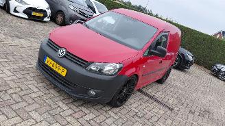 Schade bestelwagen Volkswagen Caddy 1.6 tdi  75 pk  airco navi 2014/7