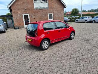 Avarii autoturisme Volkswagen Up! 1.0i 5der airco 2013/10