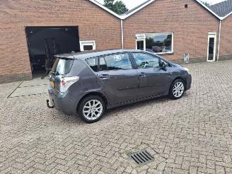 Toyota Verso 1.8 vtti  147pk navi clima  pano picture 2