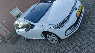 škoda osobní automobily Volkswagen Golf 1.5 tsi  navi clima 2020/10