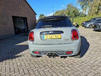 skadebil auto Mini Cooper 2.0i 184pk  works uitvoering  navi leer 2014/1