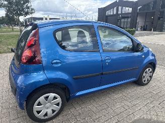 Peugeot 107 1.0 ACTIVE 49333 KM NAP! BOUWJAAR 2012 LICHTE SCHADE! 3499 EURO picture 4